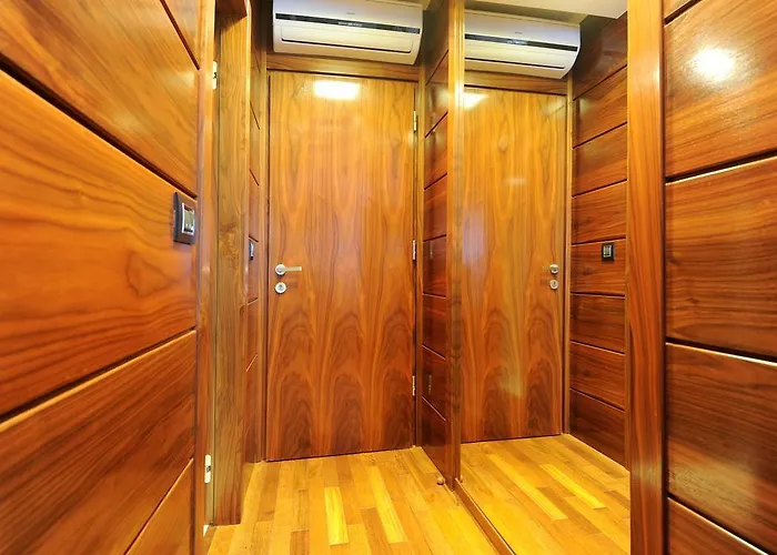 Pensionat Main Street And 4*