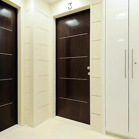 主街一室公寓及客房 招待所