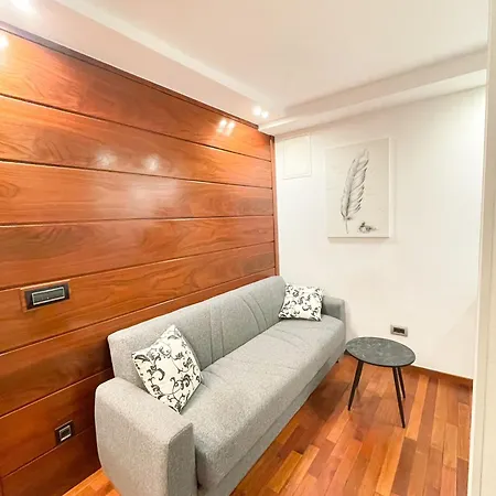 主街一室公寓及客房 4* 扎达尔