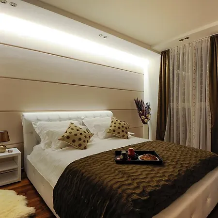 Gostinjska kuća Main Street And Zadar