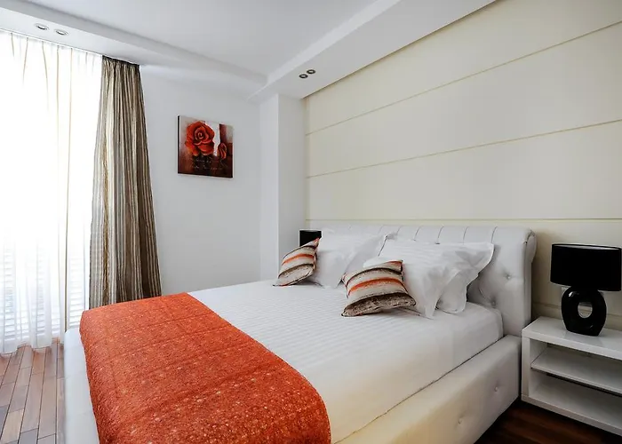 Pensión Main Street And